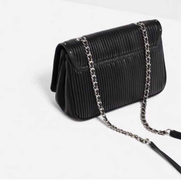 ✨ZARA✨Crossbody Chain Zipper Bag - Picture 4 of 7